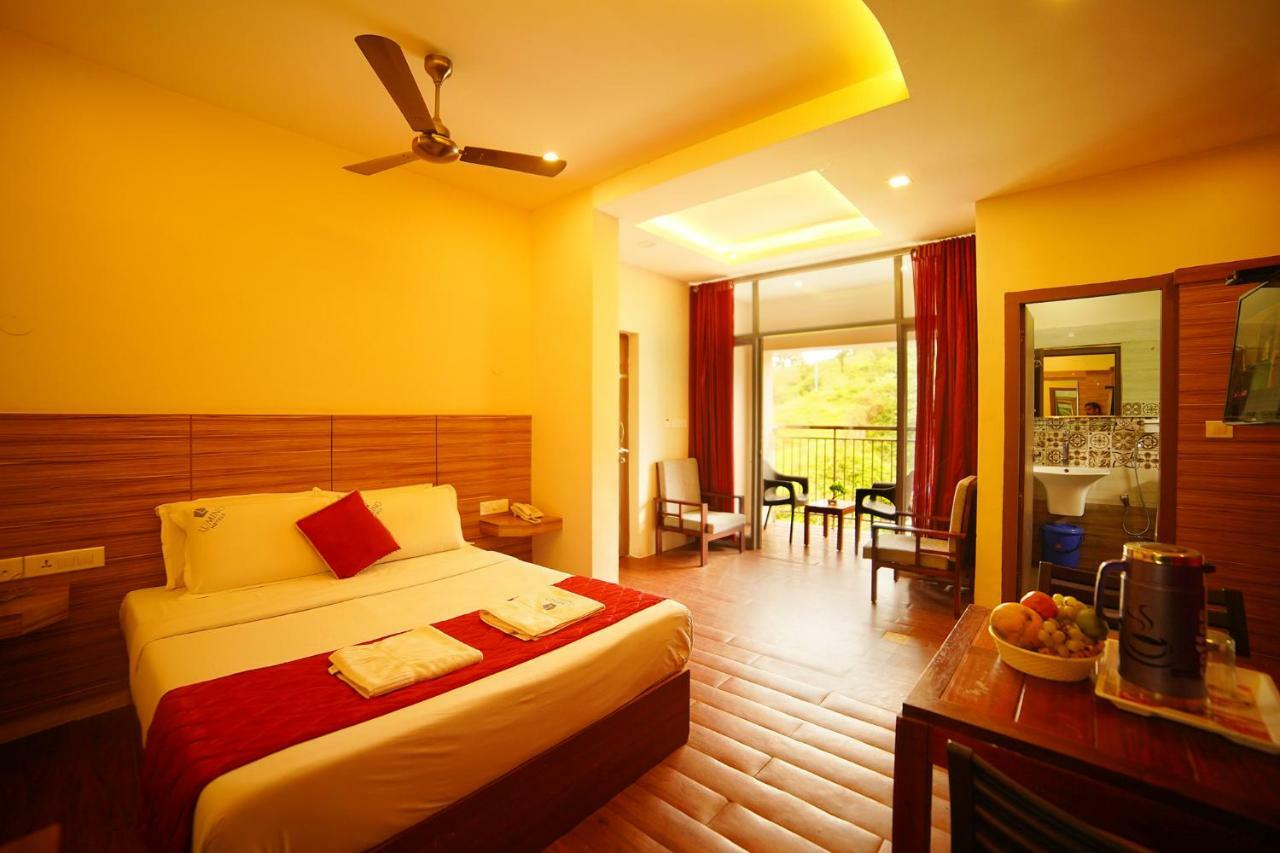 Lumino Dwellings Hotel Munnar Kültér fotó